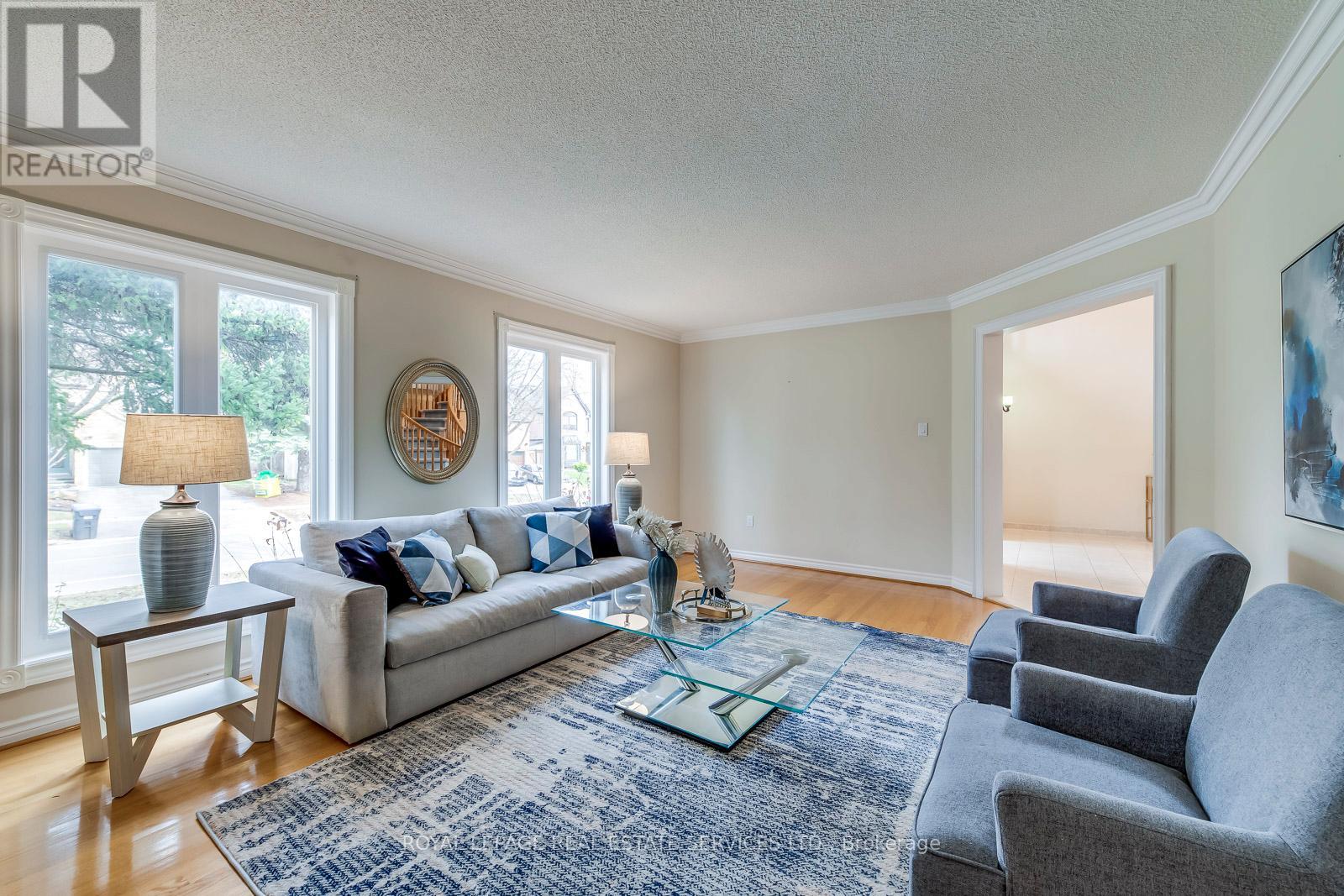 4538 Credit Pointe Drive, Mississauga (East Credit), Ontario  L5M 3L9 - Photo 9 - W12073365