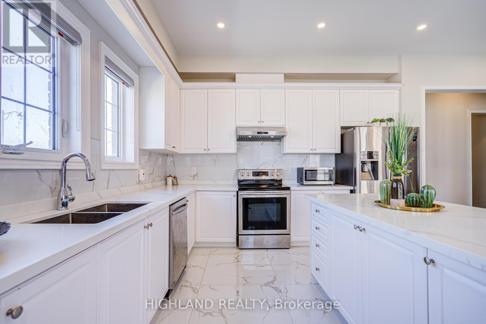 425 Threshing Mill Boulevard, Oakville, Ontario  L6H 0T4 - Photo 24 - W12072539