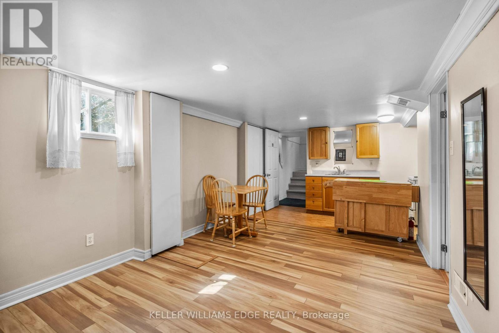55 East Street N, Hamilton, Ontario  L9H 1P2 - Photo 34 - X12073369