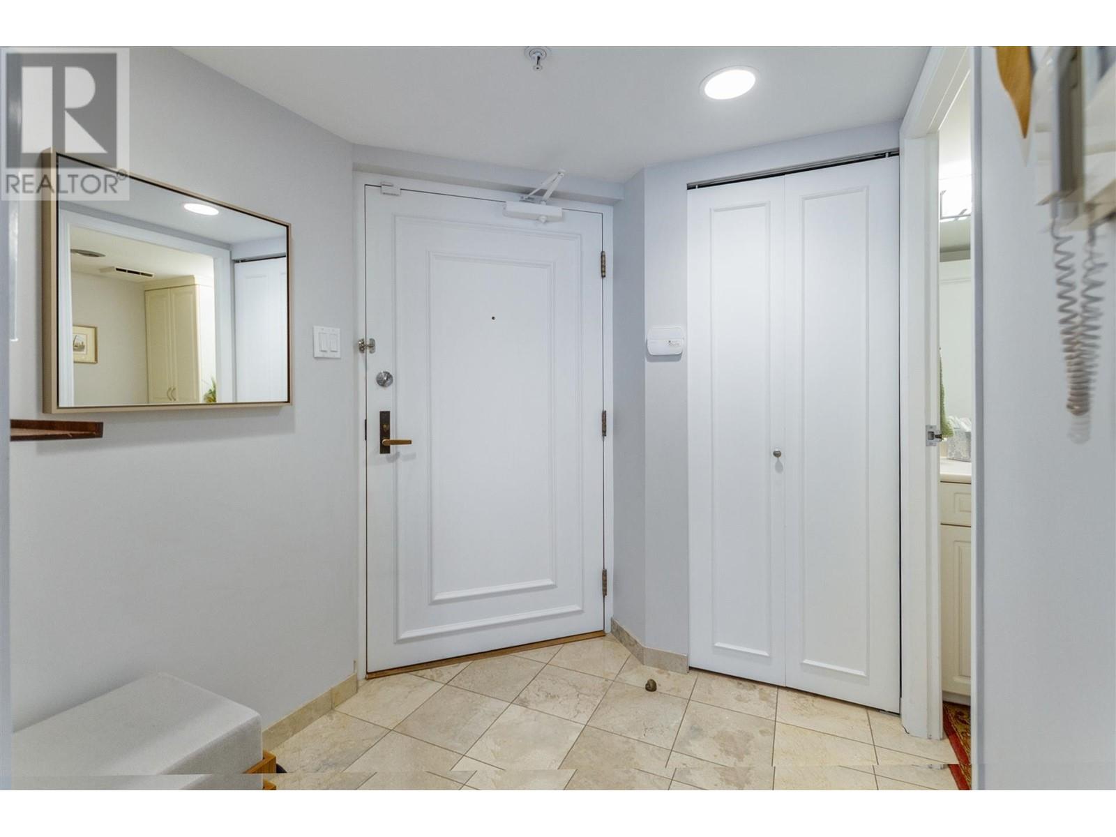 803 2108 W 38th Avenue, Vancouver, British Columbia  V6M 1R9 - Photo 3 - R2988382