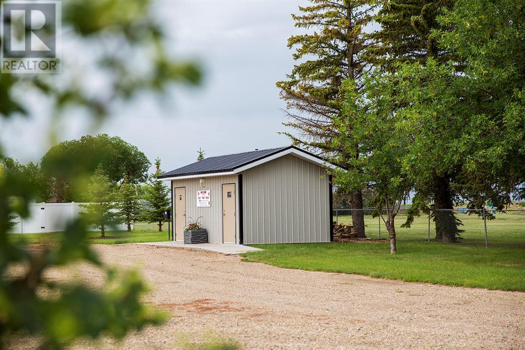 17 Cottonwood Crescent, Rosemary, Alberta  T0J 2W0 - Photo 4 - A2114079