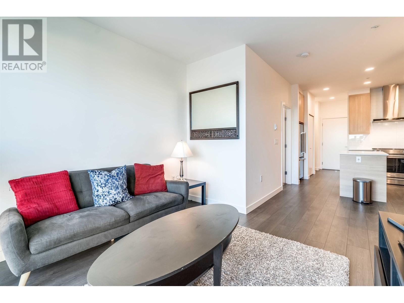 610 7169 14th Avenue, Burnaby, British Columbia  V3N 0H6 - Photo 6 - R2988577