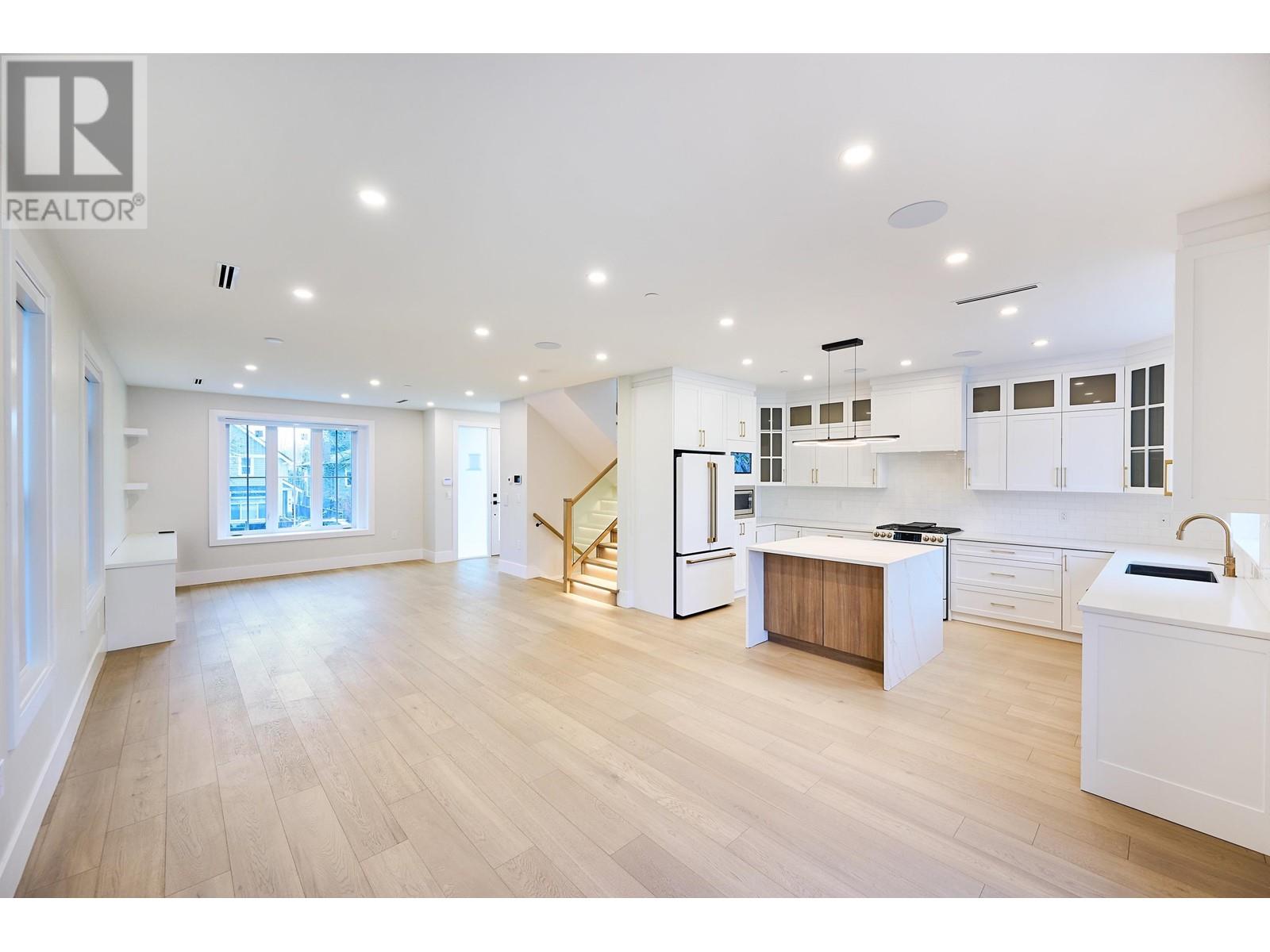 Property at 4115 ELGIN STREET image 5
