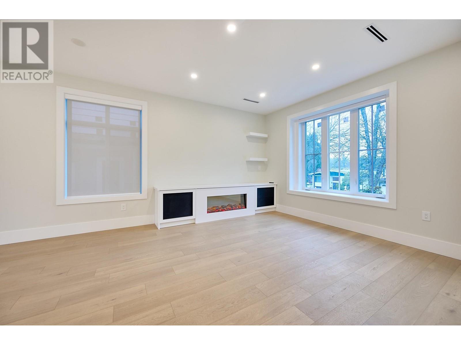 4115 Elgin Street, Vancouver, British Columbia  V5V 4R3 - Photo 8 - R2988719