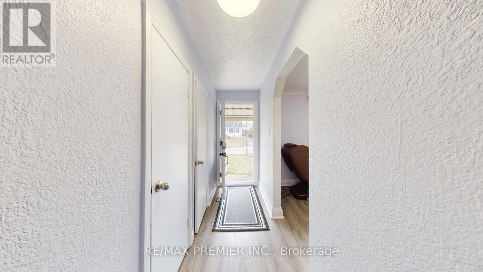 Property at 58 LOVILLA BOULEVARD image 3