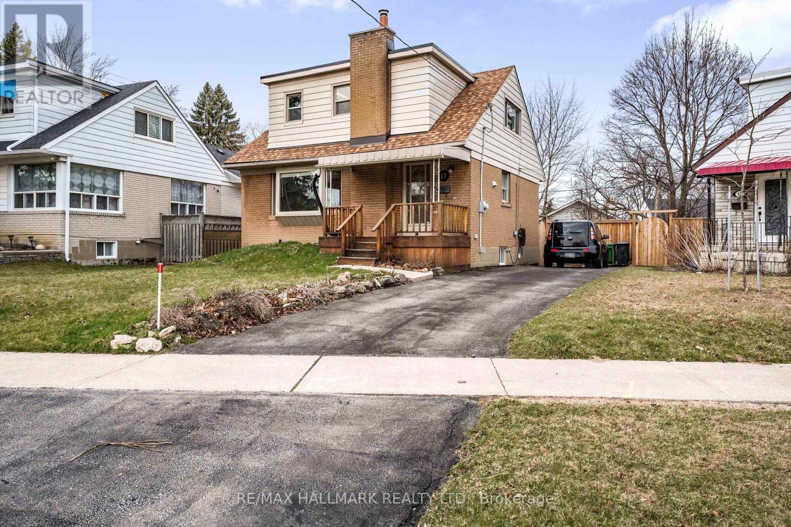 Property at 17 TOFIELD CRESCENT image 1