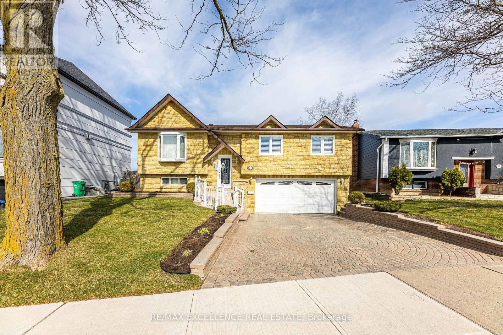24 LINKDALE ROAD, Brampton, Ontario