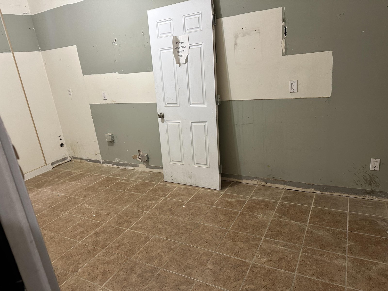107 13045 84 Avenue, Surrey, British Columbia  V3W 1B3 - Photo 5 - C8068212