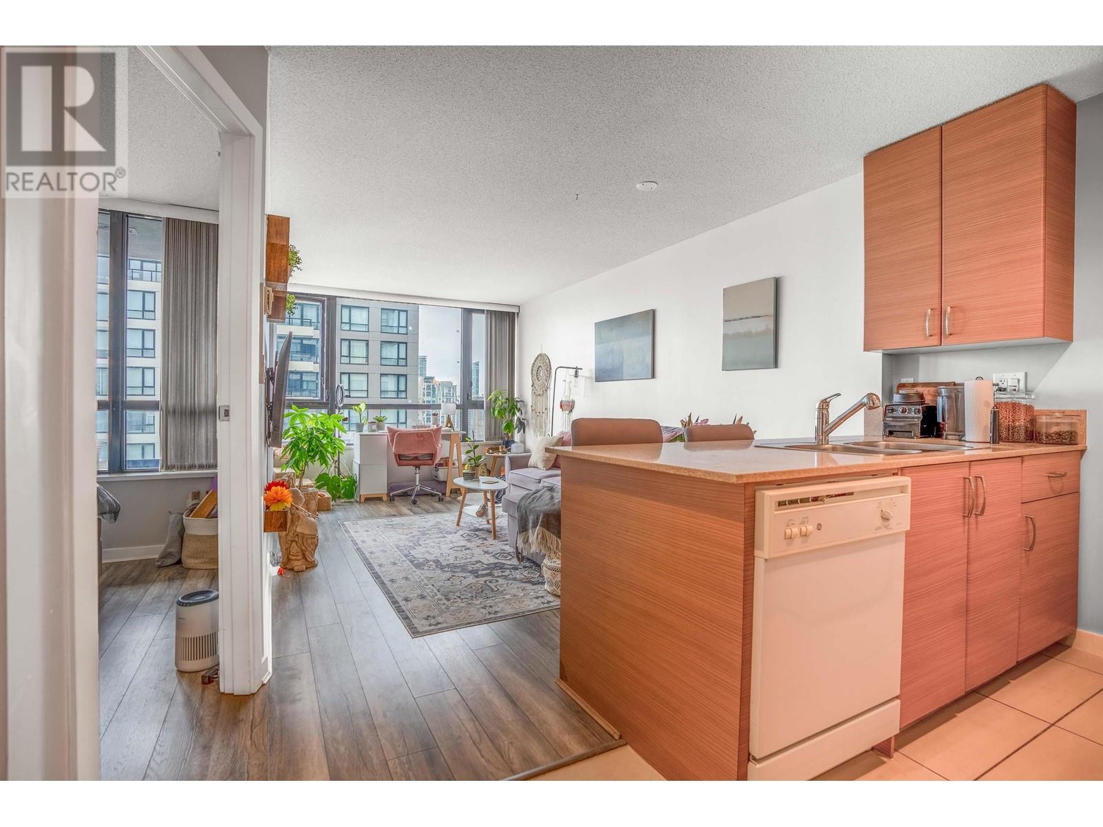 2405 909 Mainland Street, Vancouver, British Columbia  V6B 1S3 - Photo 4 - R2988804