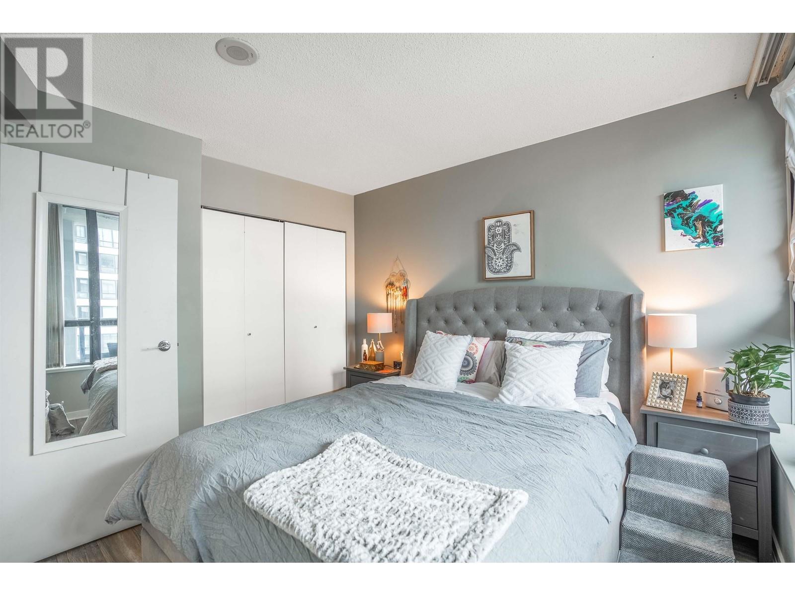 2405 909 Mainland Street, Vancouver, British Columbia  V6B 1S3 - Photo 8 - R2988804