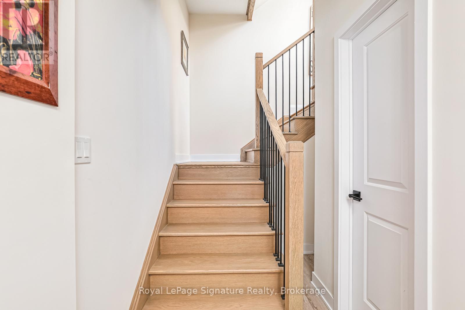 144 Springside Crescent, Blue Mountains, Ontario  L9Y 5L3 - Photo 39 - X12073439