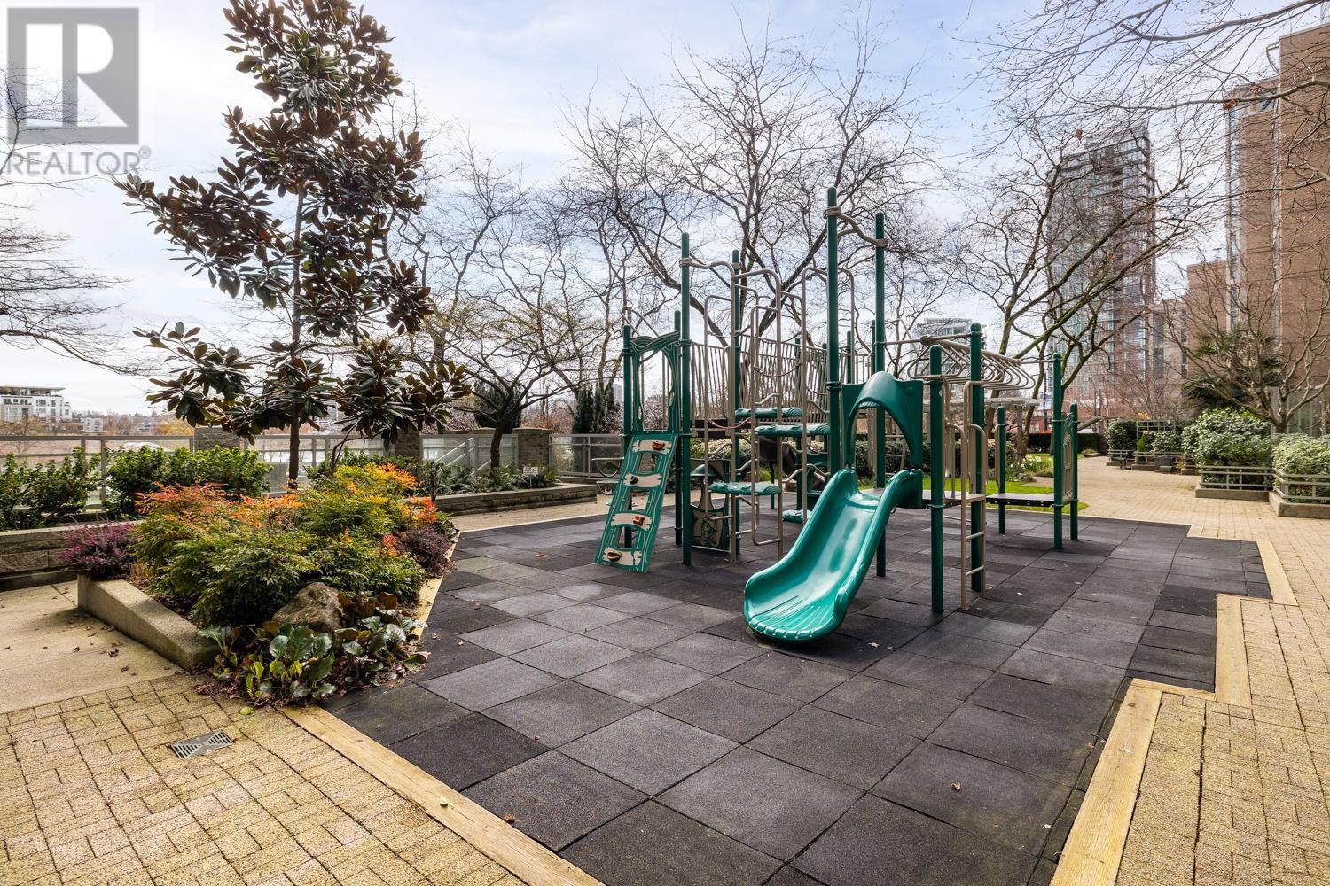 506 388 Drake Street, Vancouver, British Columbia  V6B 6A8 - Photo 12 - R2983282