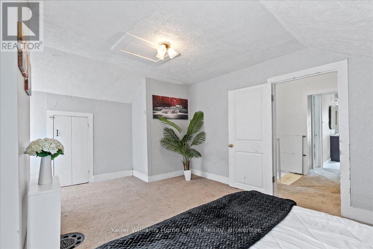 106 William Street, West Grey, Ontario  N0G 2M0 - Photo 26 - X12073469