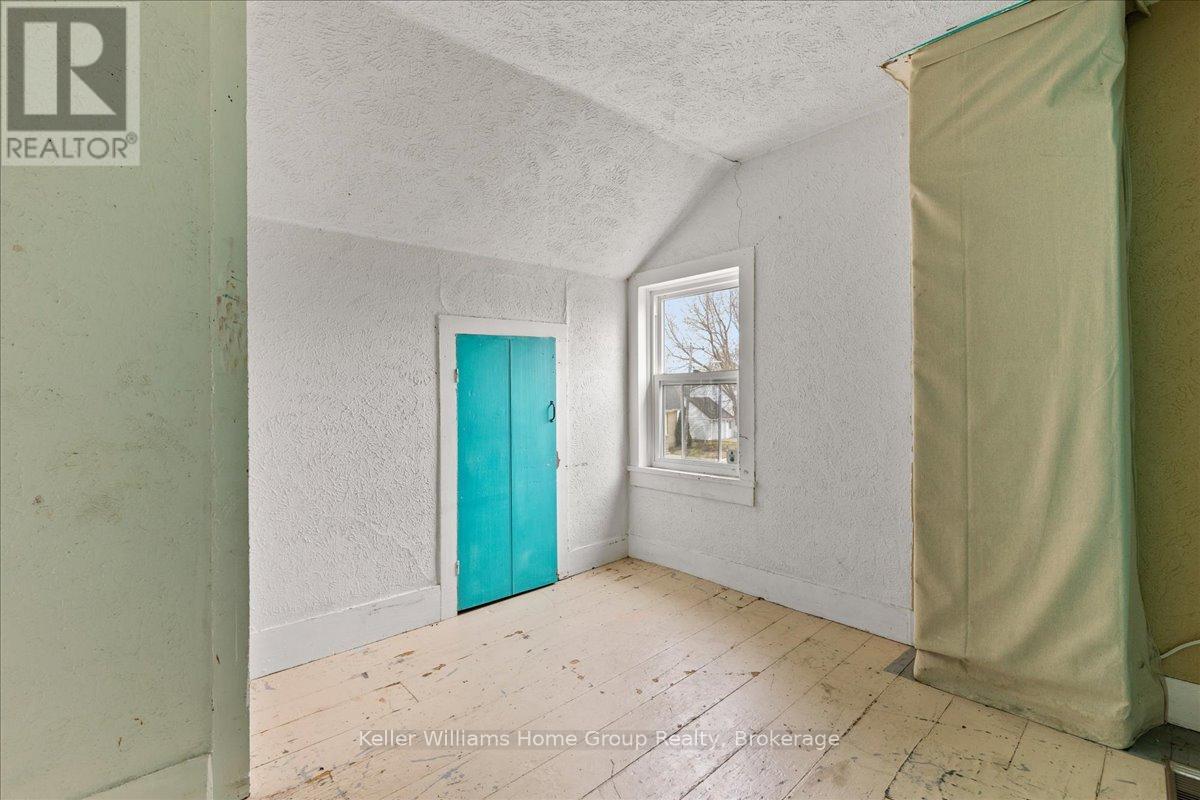 106 William Street, West Grey, Ontario  N0G 2M0 - Photo 30 - X12073469