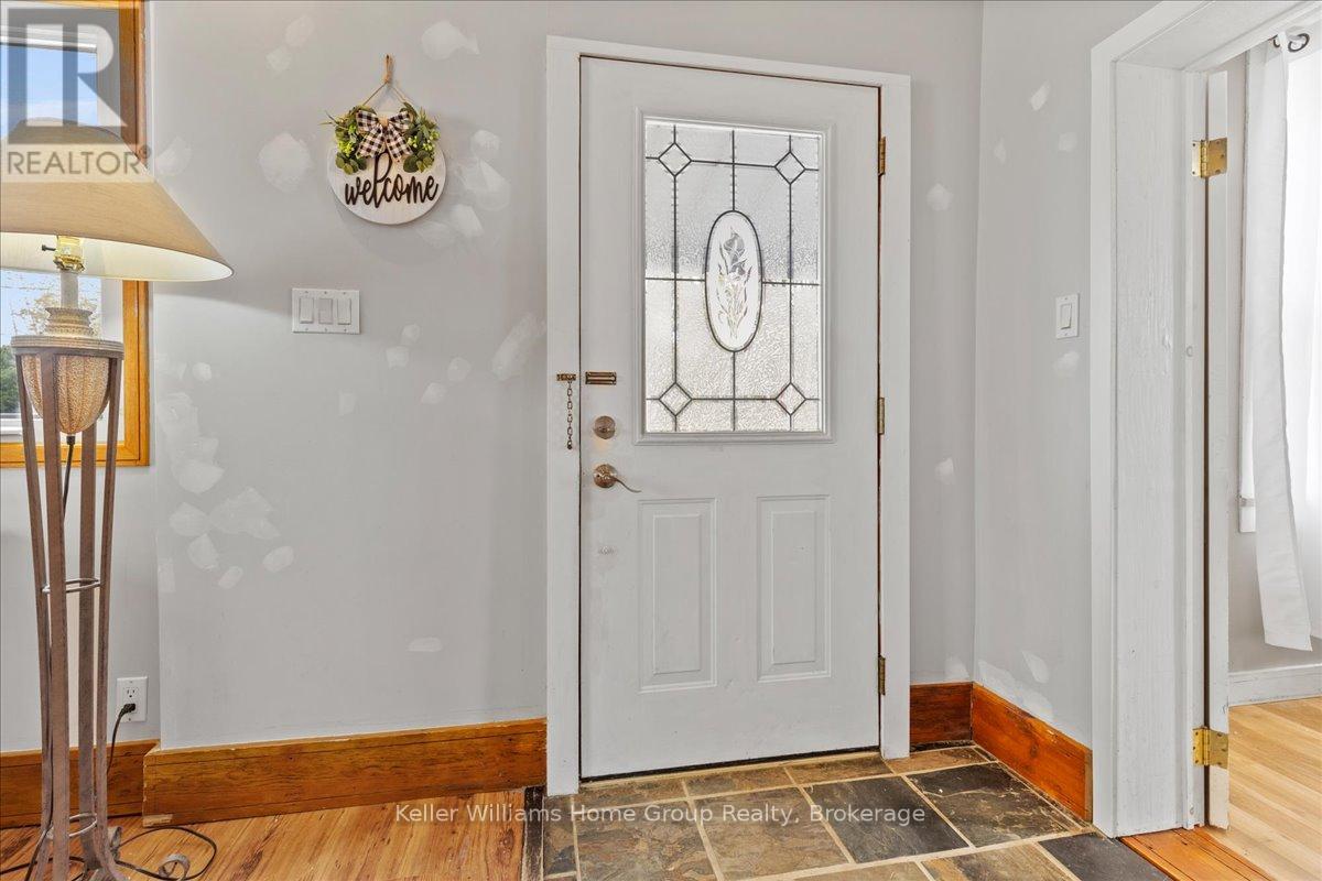 106 William Street, West Grey, Ontario  N0G 2M0 - Photo 9 - X12073469