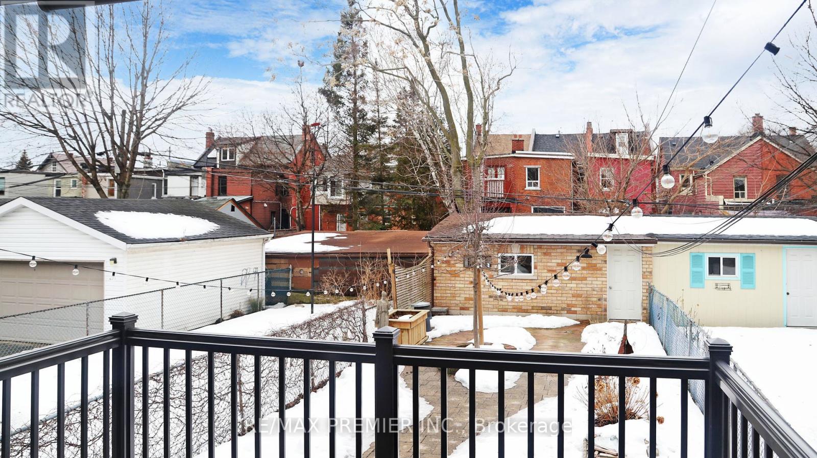 216 Medland Street, Toronto, Ontario  M6P 2N7 - Photo 48 - W12073487