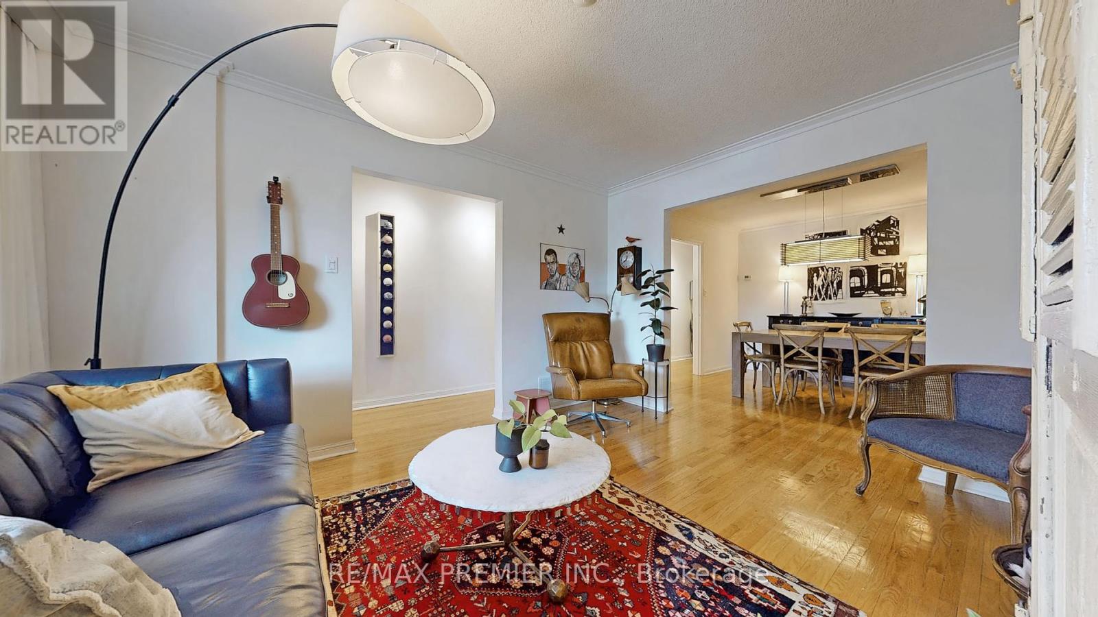 216 Medland Street, Toronto, Ontario  M6P 2N7 - Photo 7 - W12073487