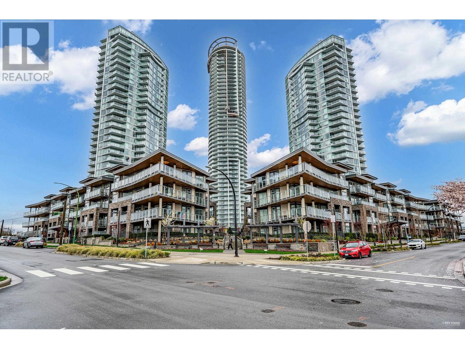 313 7123 11th Avenue, Burnaby, British Columbia  V3N 0J6 - Photo 2 - R2988107