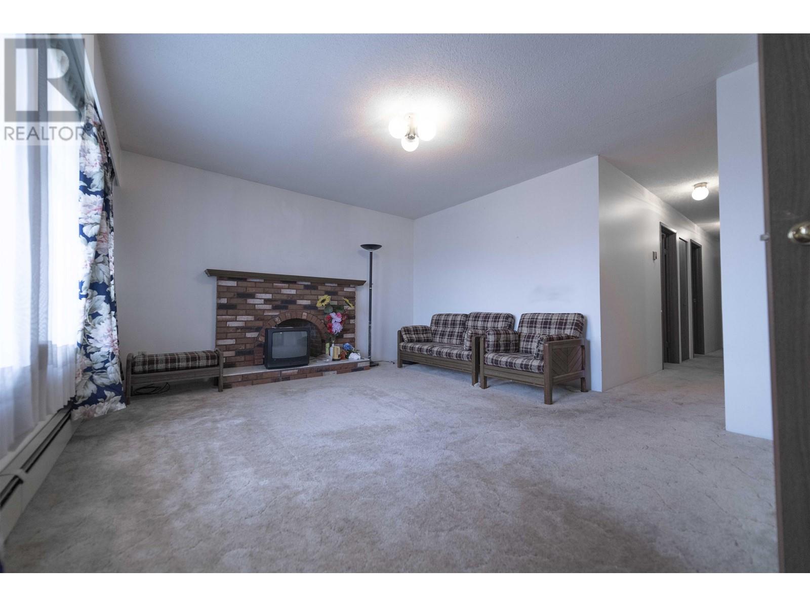 2754 Kitchener Street, Vancouver, British Columbia  V5K 3E1 - Photo 15 - R2988570