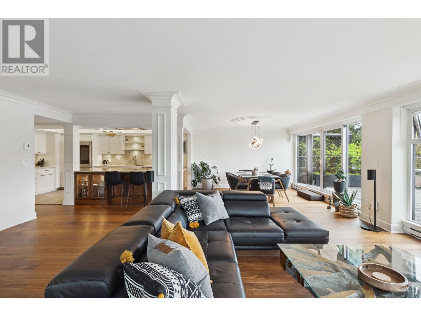 57 1425 Lamey's Mill Road, Vancouver, British Columbia  V6H 3W2 - Photo 3 - R2988814