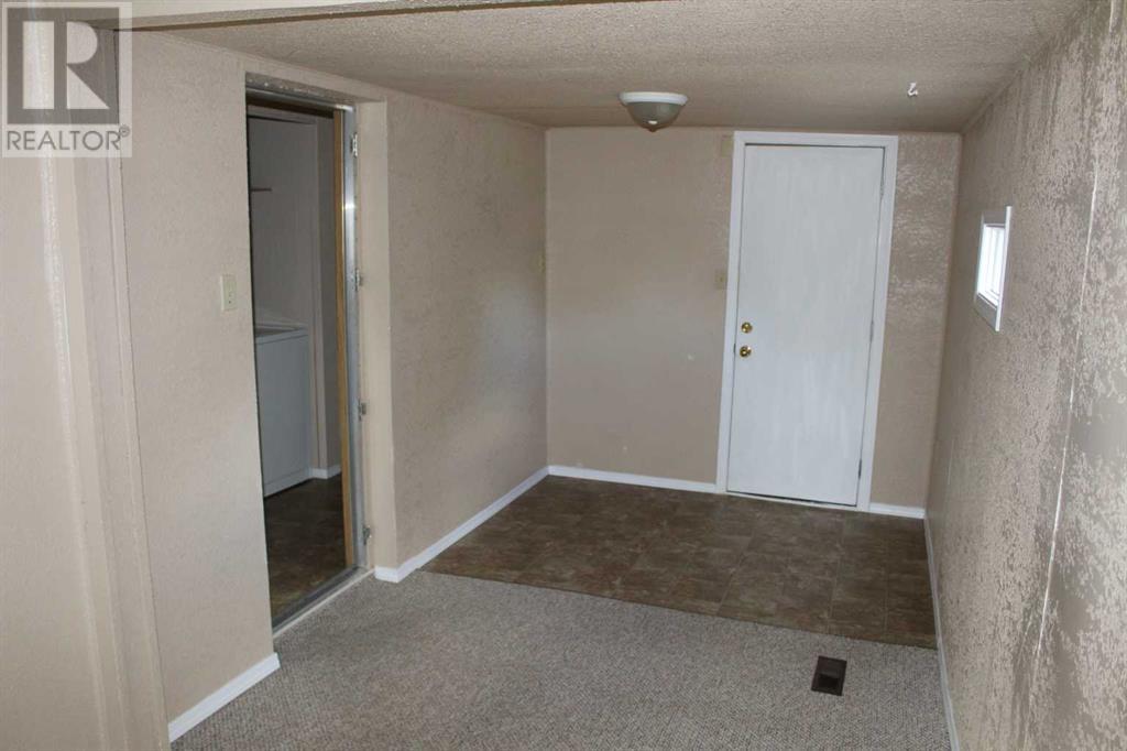 7011 Glenwood Drive, Edson, Alberta  T7E 1M5 - Photo 12 - A2209151