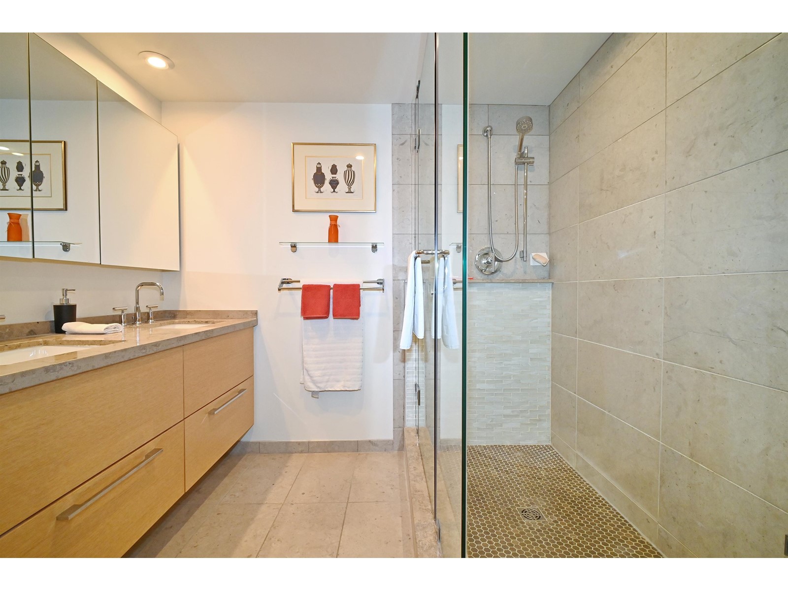308 1160 Oxford Street, Surrey, British Columbia  V4B 0B3 - Photo 13 - R2988305