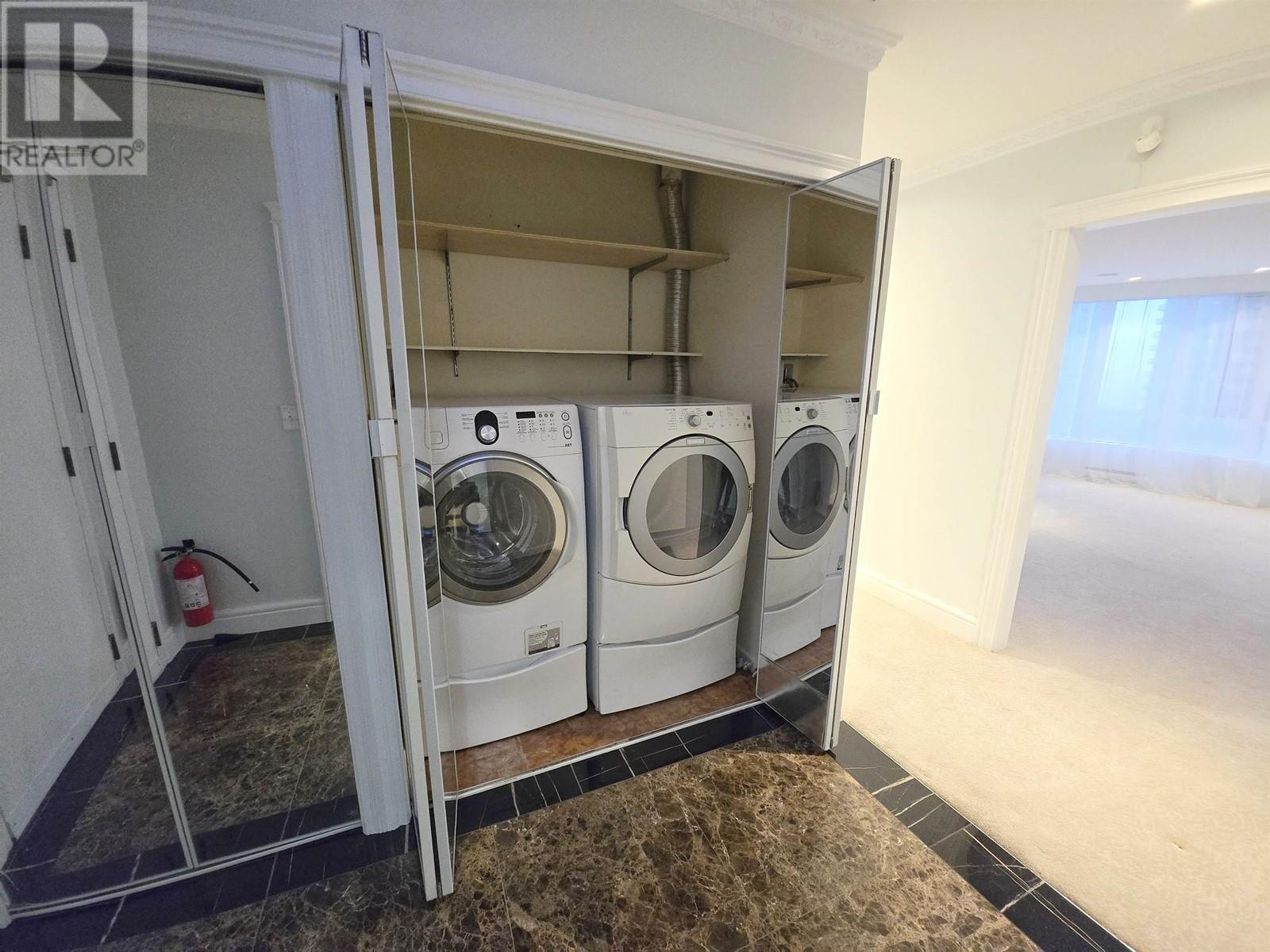 Listing Picture 12 of 22 : 2601 6240 MCKAY AVENUE, Burnaby / 本拿比 - 魯藝地產 Yvonne Lu Group - MLS Medallion Club Member