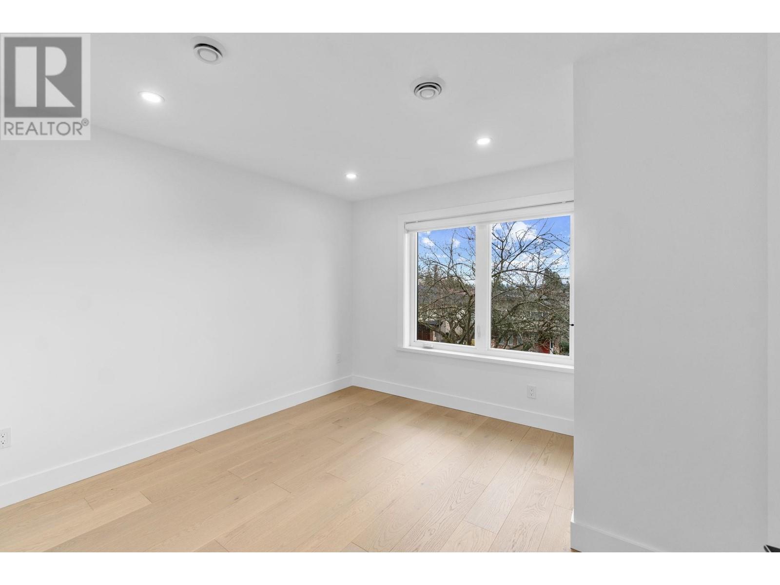 6765 Kitchener Street, Burnaby, British Columbia  V5B 2J8 - Photo 23 - R2988698
