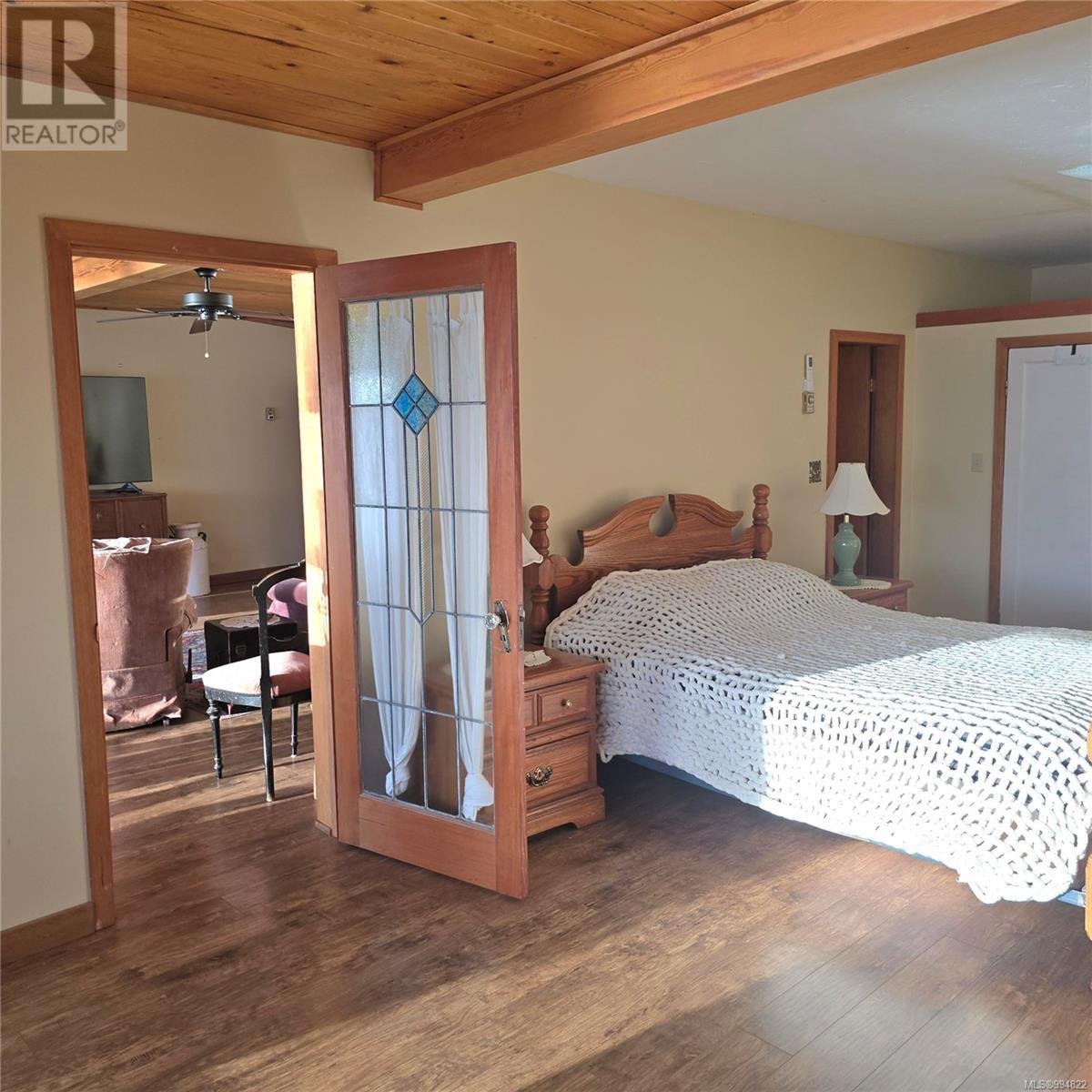 220 1st St, Sointula, British Columbia  V0N 3E0 - Photo 35 - 994822