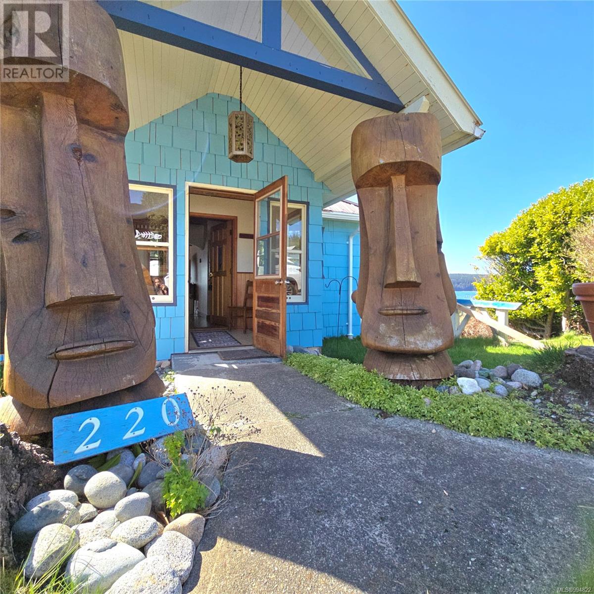 220 1st St, Sointula, British Columbia  V0N 3E0 - Photo 2 - 994822