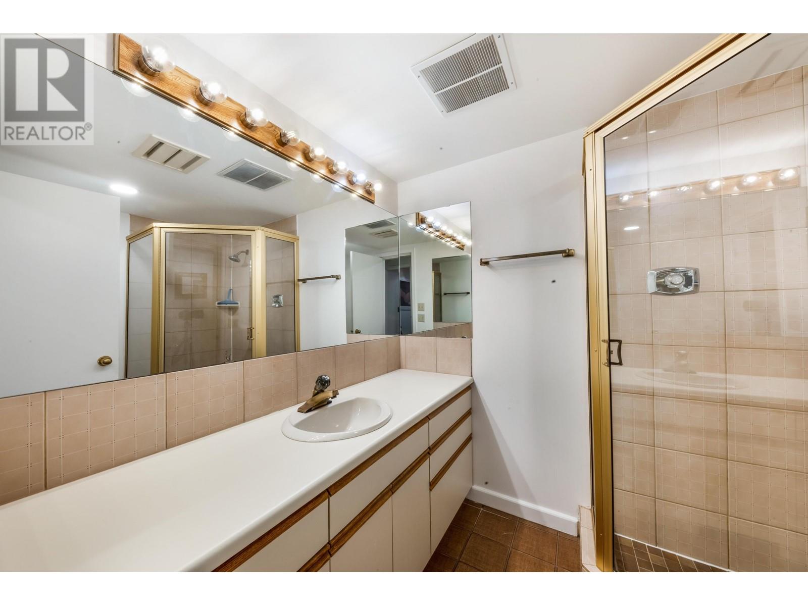 1755 Edgewater Lane, North Vancouver, British Columbia  V7H 1T3 - Photo 37 - R2984228