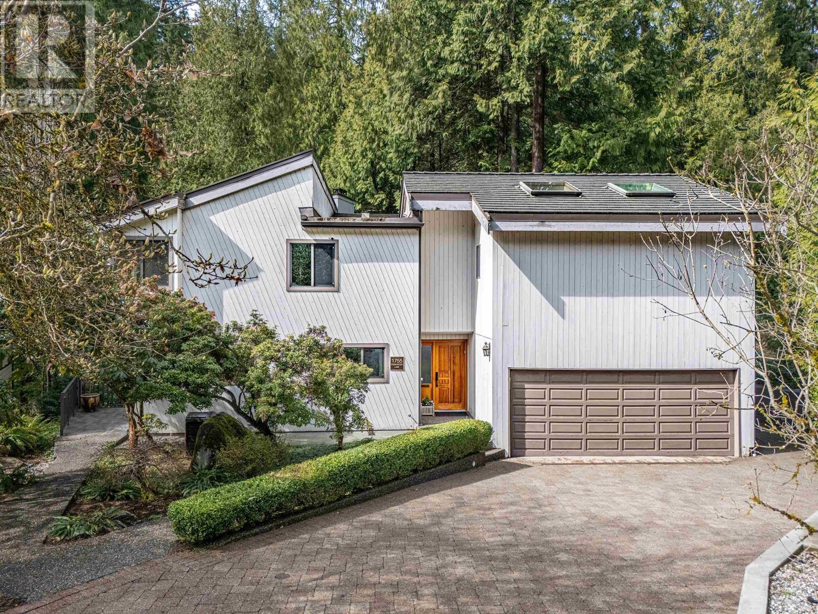 1755 Edgewater Lane, North Vancouver, British Columbia  V7H 1T3 - Photo 10 - R2984228