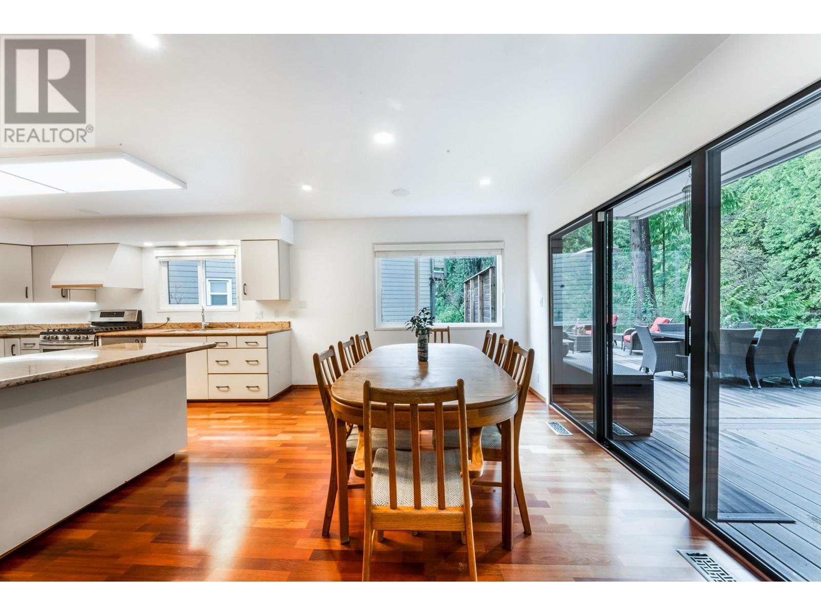 1755 Edgewater Lane, North Vancouver, British Columbia  V7H 1T3 - Photo 15 - R2984228