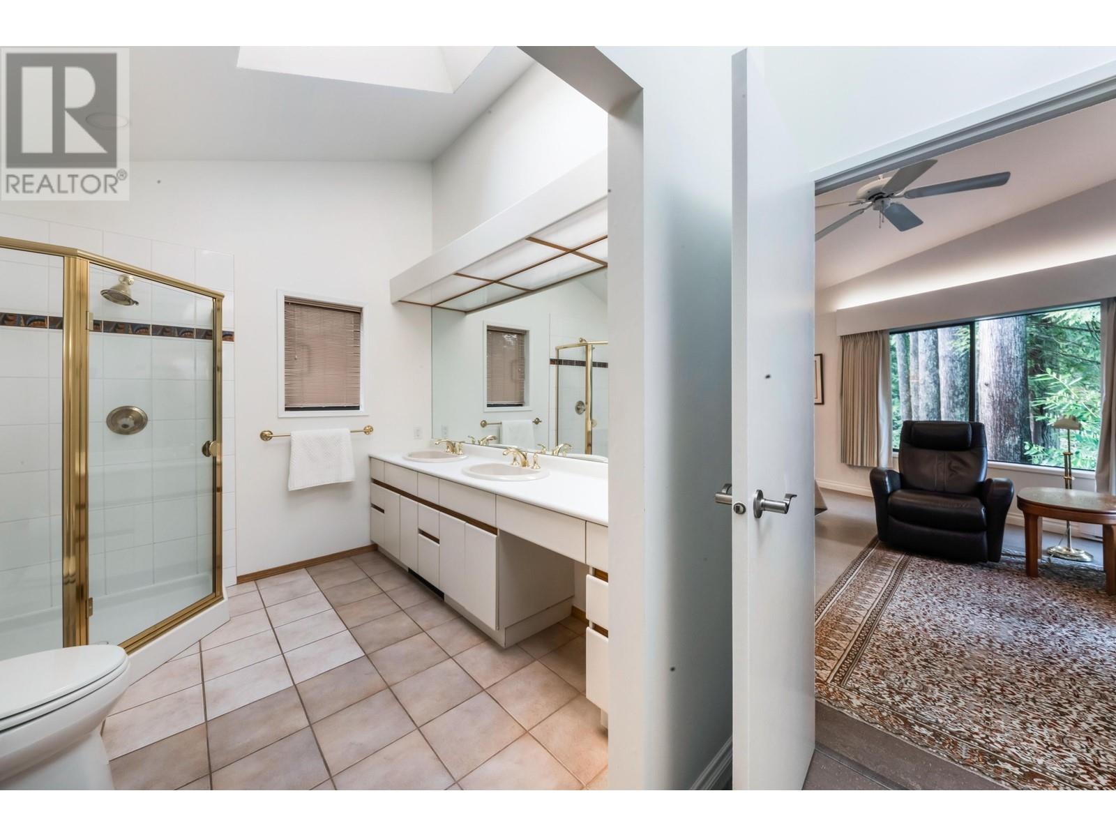 1755 Edgewater Lane, North Vancouver, British Columbia  V7H 1T3 - Photo 24 - R2984228
