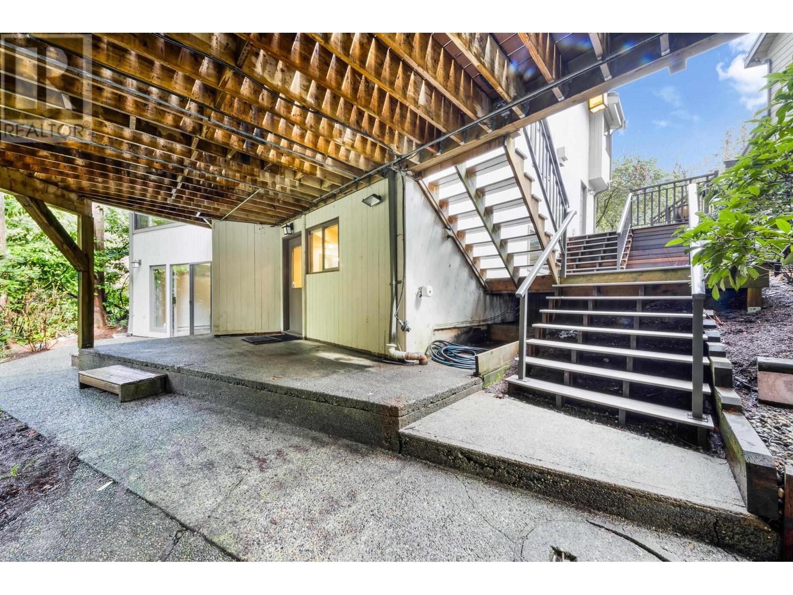 1755 Edgewater Lane, North Vancouver, British Columbia  V7H 1T3 - Photo 39 - R2984228