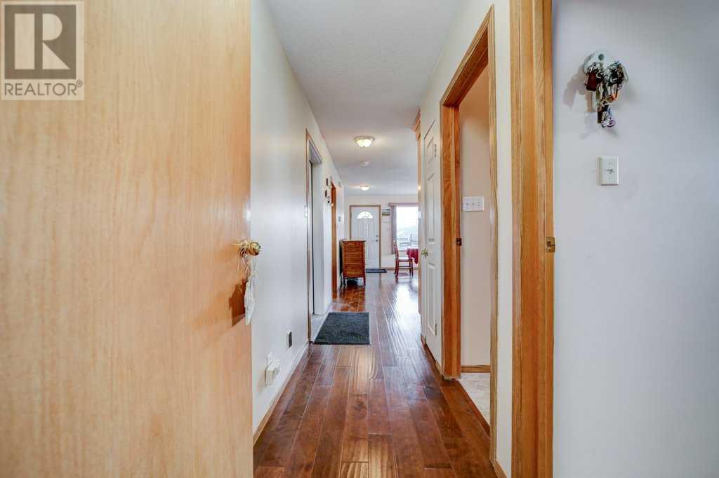 8638 21 Avenue, Coleman, Alberta  T0K 0M0 - Photo 6 - A2210346