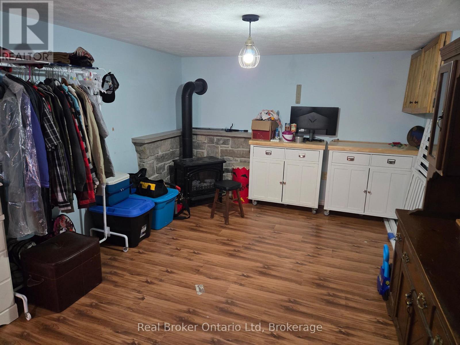 1088 10th Street E, Owen Sound, Ontario  N4K 1T6 - Photo 17 - X12070714