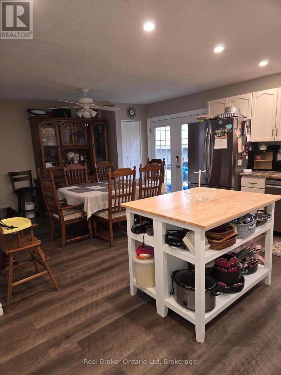 1088 10th Street E, Owen Sound, Ontario  N4K 1T6 - Photo 7 - X12070714