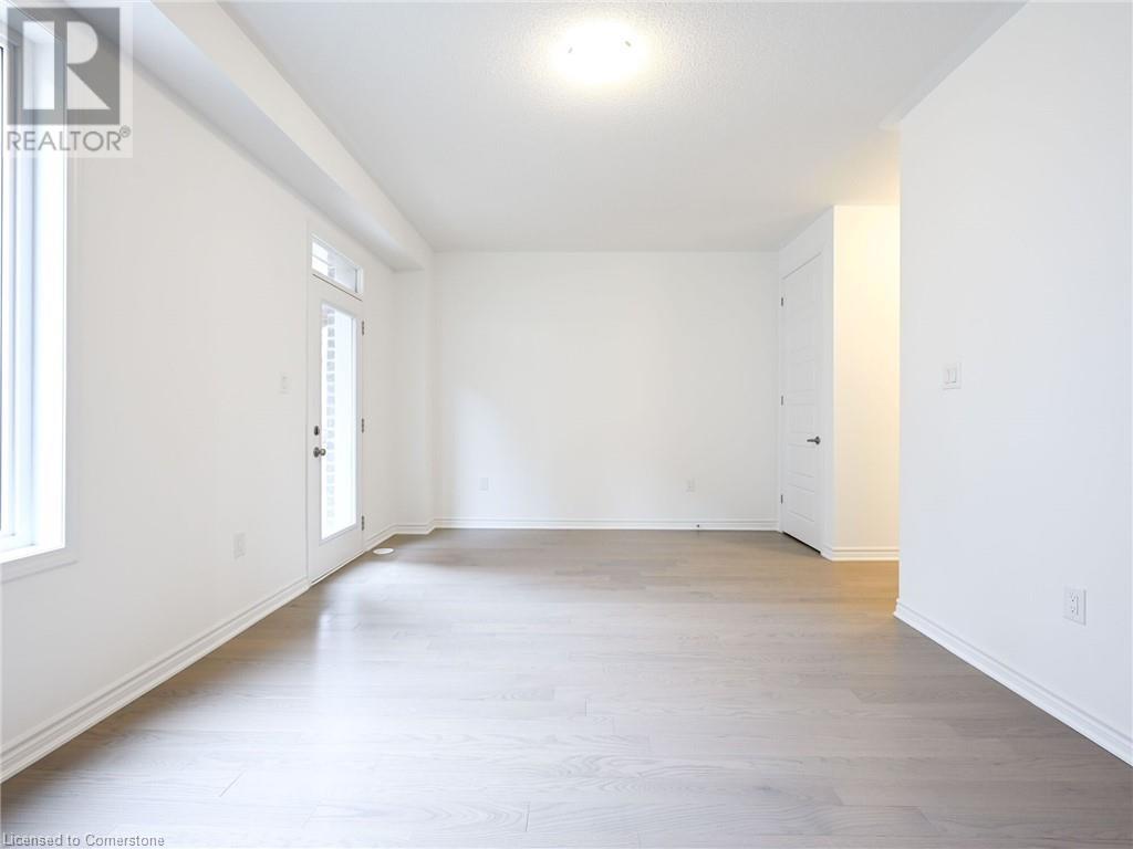 4045 Saida Street, Mississauga, Ontario  L5M 2S8 - Photo 8 - 40715517