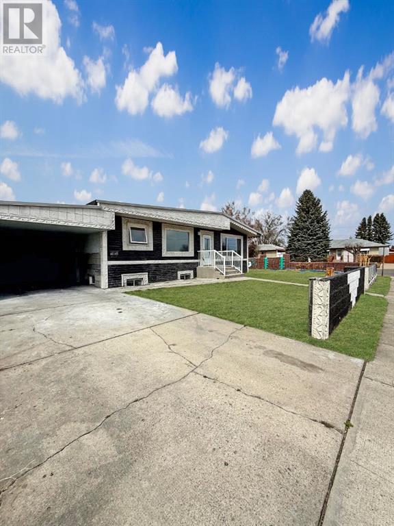 Property at 601 25 Street N image 2