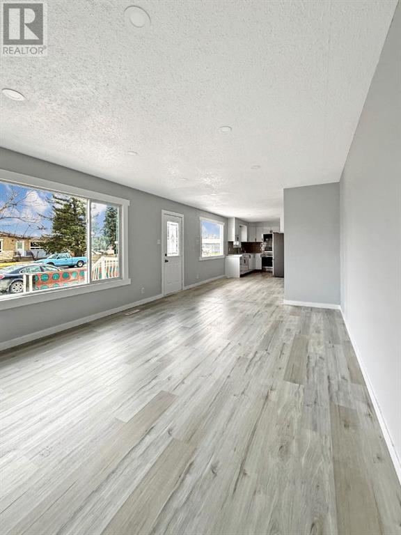 Property at 601 25 Street N image 5