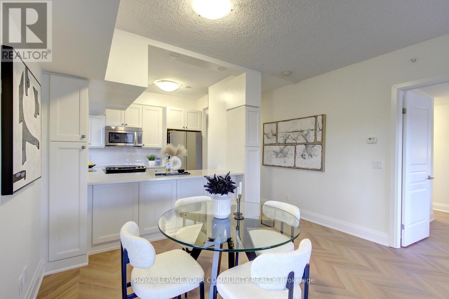 202 - 8302 Islington Avenue, Vaughan (Islington Woods), Ontario  L4L 0E6 - Photo 30 - N12073527
