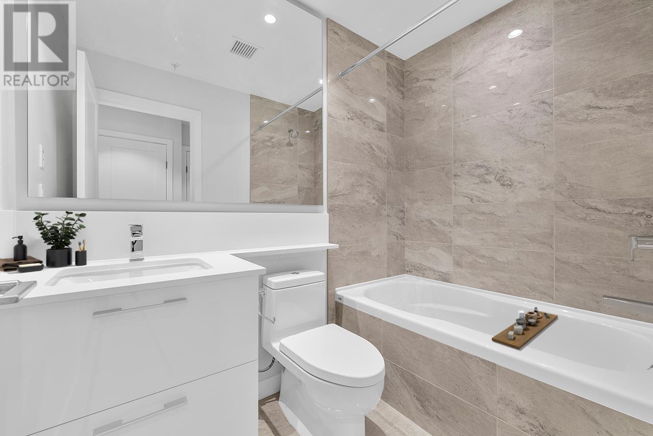1311 5608 Berton Avenue, Vancouver, British Columbia  V6S 0M6 - Photo 13 - R2986655