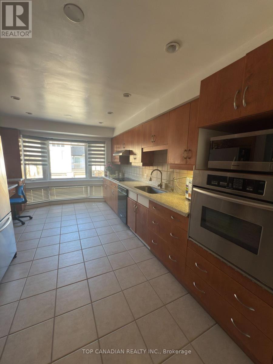 62 - 55 English Ivyway Way, Toronto, Ontario  M2H 3M3 - Photo 10 - C12073570