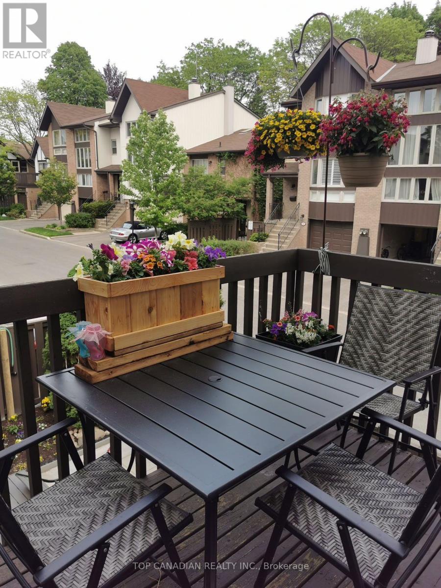 62 - 55 English Ivyway Way, Toronto, Ontario  M2H 3M3 - Photo 4 - C12073570