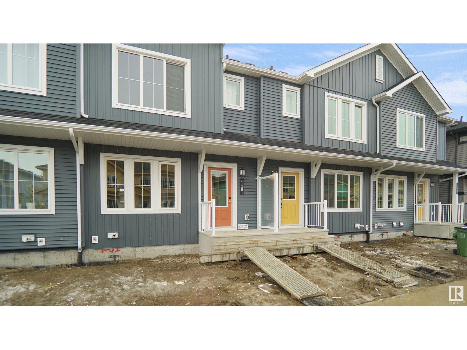 Property at 1251 KESWICK DR SW image 2