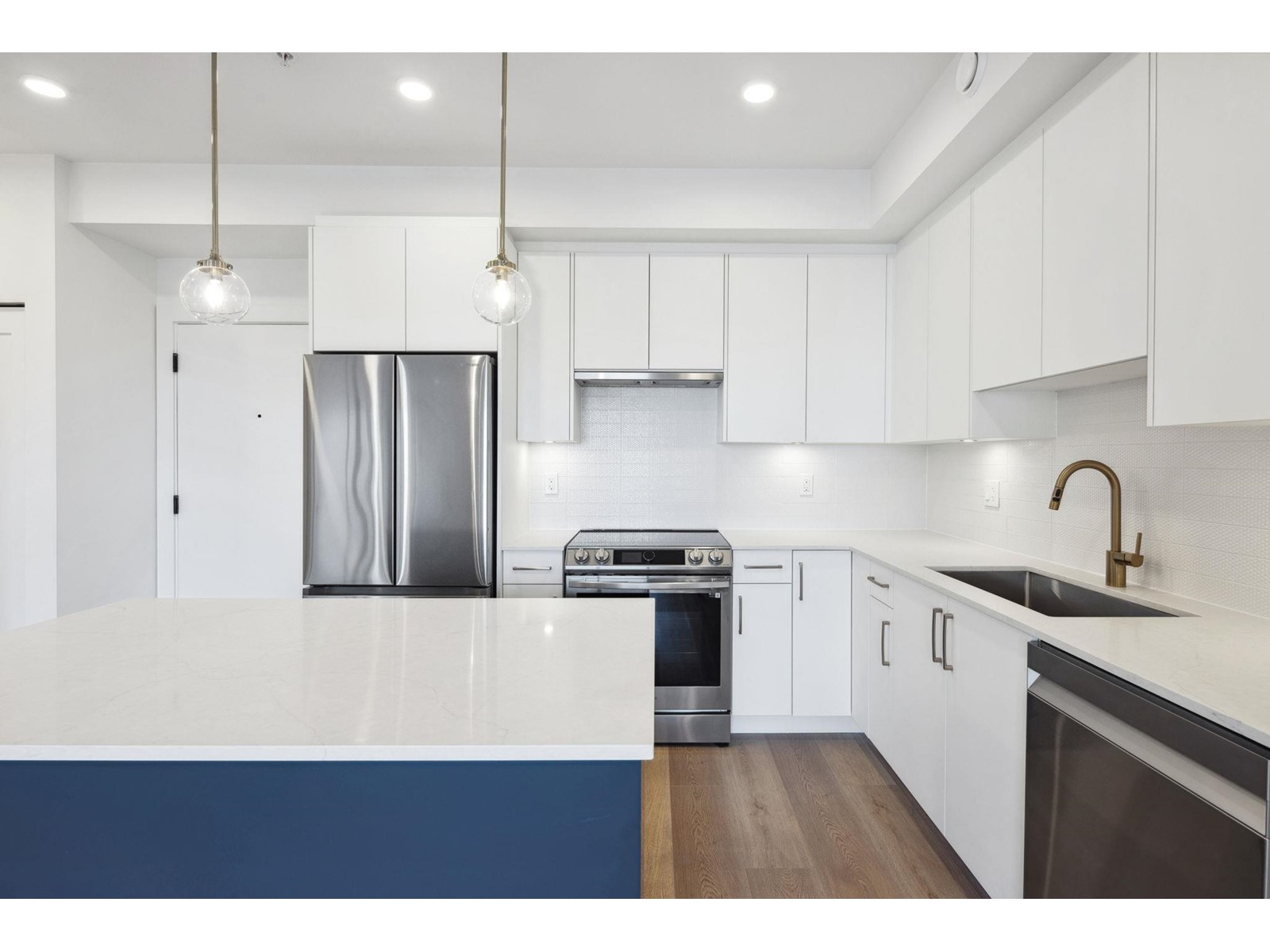 216 20282 72b Avenue, Surrey, British Columbia  V2Y 1T9 - Photo 4 - R2988615