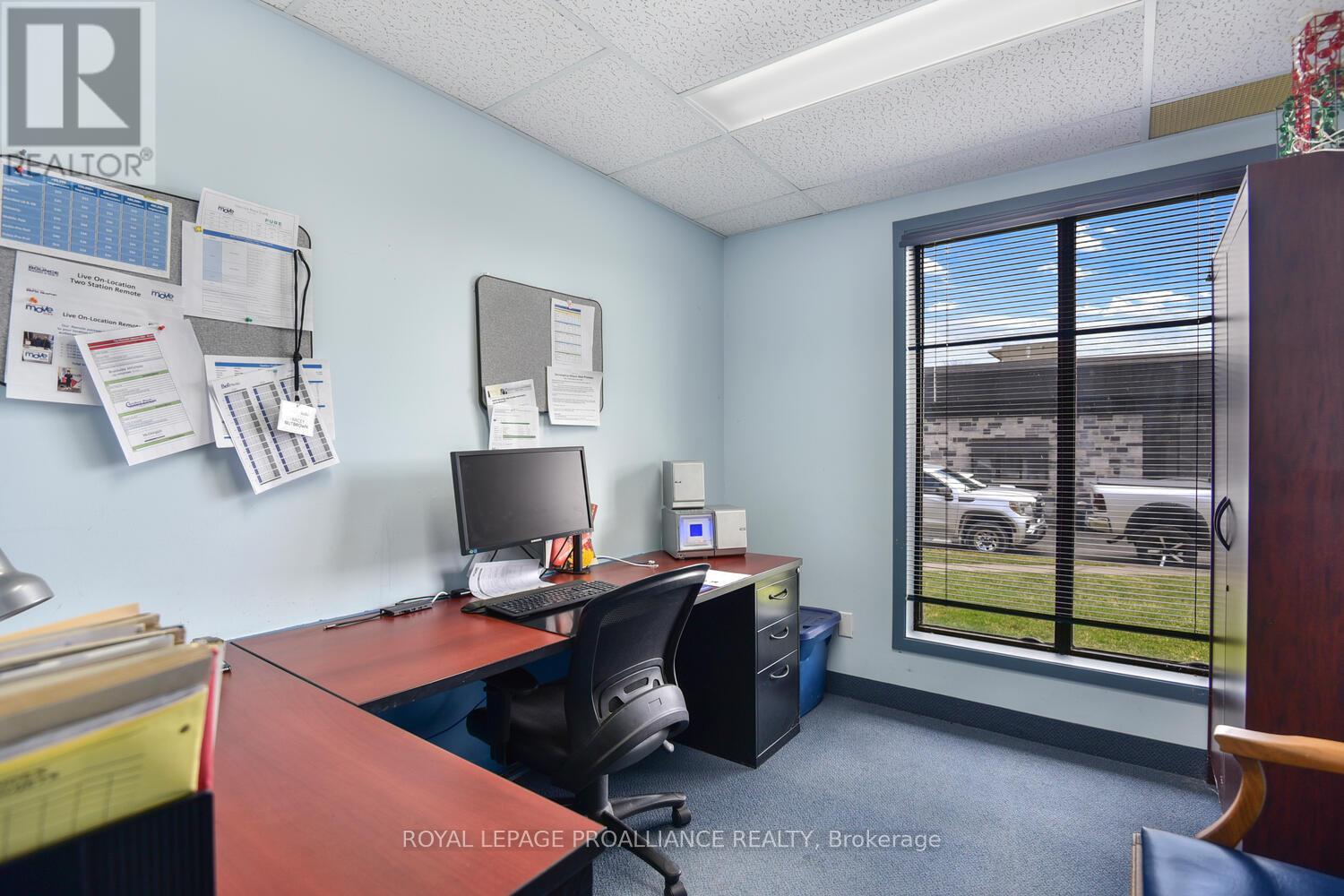 601 Stewart Boulevard, Brockville, Ontario  K6V 6Z6 - Photo 10 - X12073576