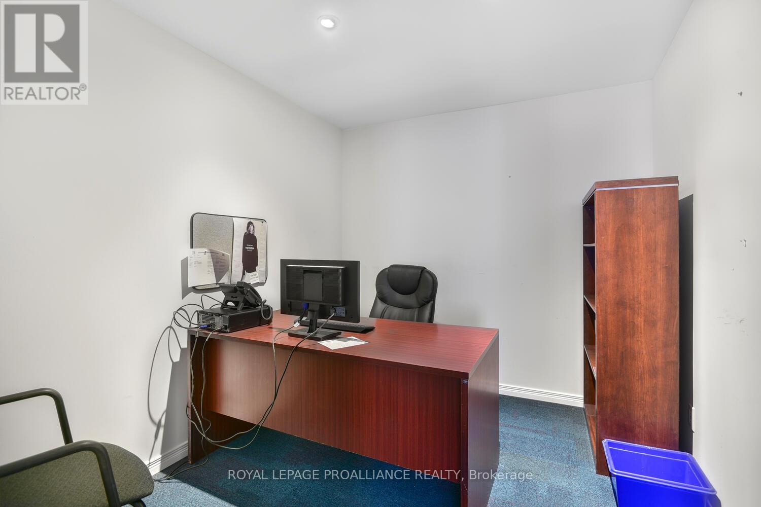 601 Stewart Boulevard, Brockville, Ontario  K6V 6Z6 - Photo 12 - X12073576