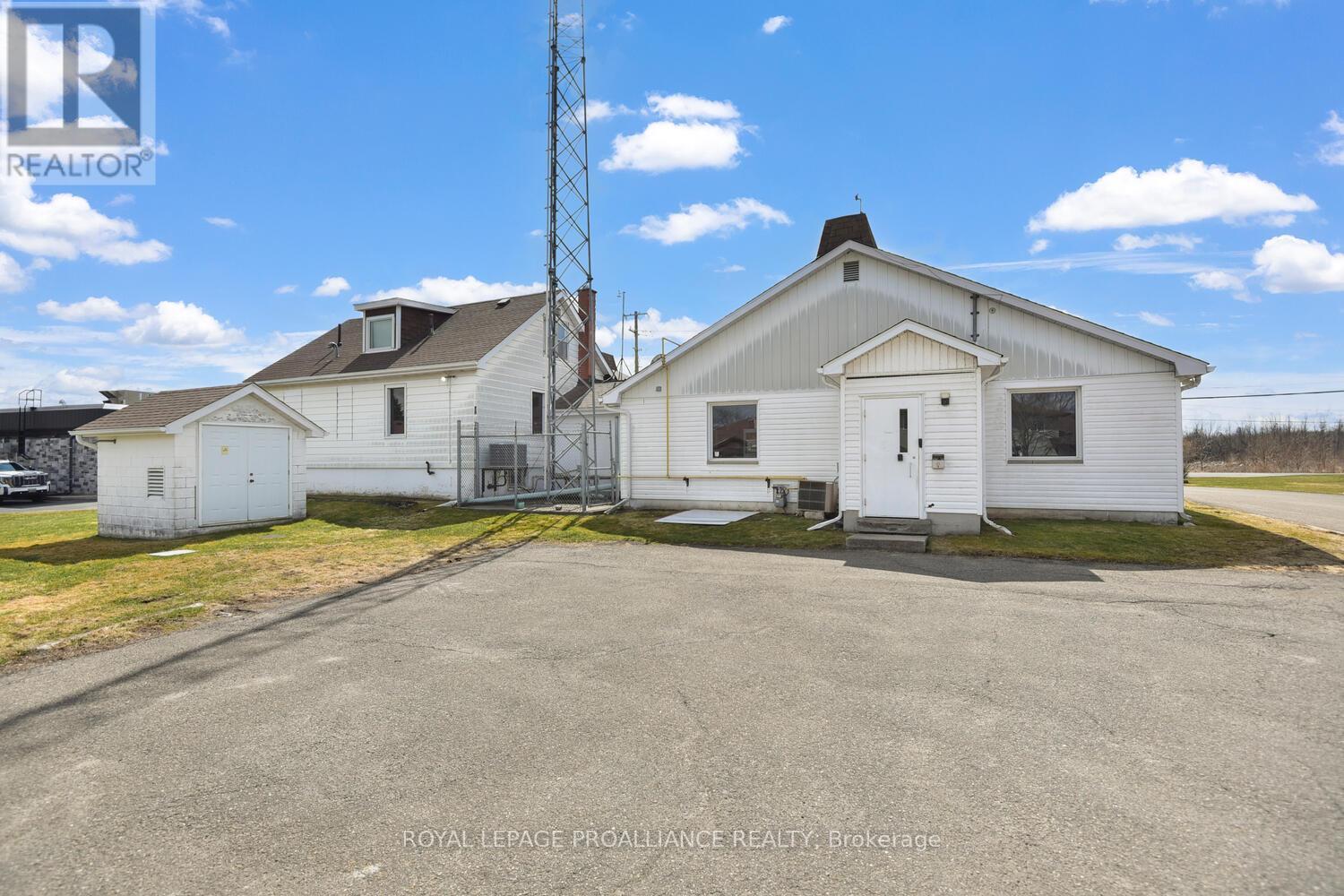 601 Stewart Boulevard, Brockville, Ontario  K6V 6Z6 - Photo 18 - X12073576